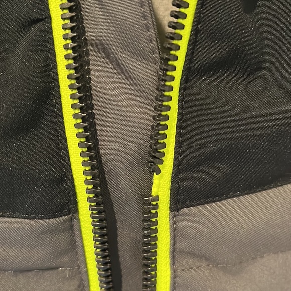 Spyder winter coat - Picture 3 of 8